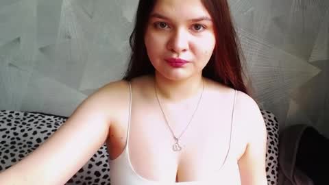 SweetTChloe online show from June 11, 2026, 8:23 am