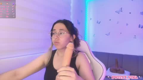 Snapshot of sweettvera_ chatting on June 3, 2026, 2:33 pm Veronica Independent Model online show from June 3, 2026, 2:33 pm