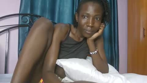 Snapshot of sweetvalariy chatting on October 20, 2025, 9:21 am sweetvalariy online show from October 20, 2025, 9:21 am