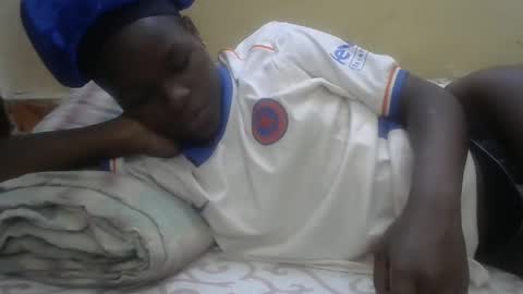 sweetvallerie online show from February 26, 2025, 9:10 am