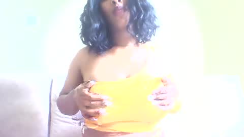 Snapshot of sweetveee chatting on July 10, 2026, 8:29 am Vee online show from July 10, 2026, 8:29 am
