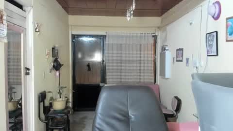 veronica online show from July 14, 2026, 3:55 am
