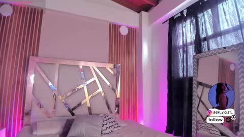 sweetviolet___ online show from February 4, 2026, 12:33 pm