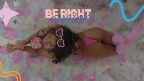 Snapshot of sweetviolet___ chatting on April 26, 2026, 12:03 pm sweetviolet___ online show from April 26, 2026, 12:03 pm