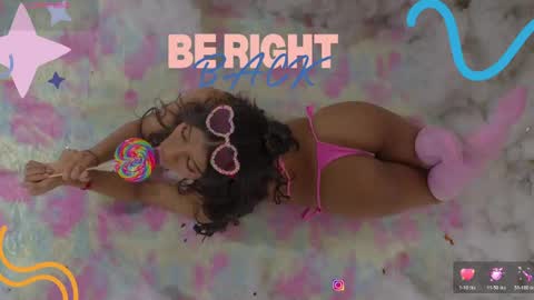 Snapshot of sweetviolet___ chatting on April 28, 2026, 12:10 pm sweetviolet___ online show from April 28, 2026, 12:10 pm