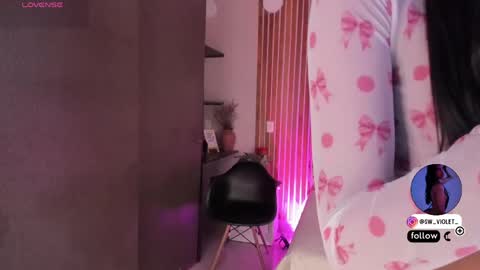Snapshot of sweetviolet___ chatting on May 17, 2026, 12:34 pm sweetviolet___ online show from May 17, 2026, 12:34 pm
