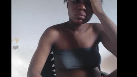 Sweetxxpie online show from October 29, 2025, 3:25 pm