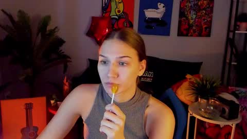 Emily online show from March 15, 2026, 3:12 am