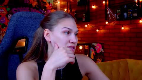 Emily online show from May 20, 2026, 6:08 am