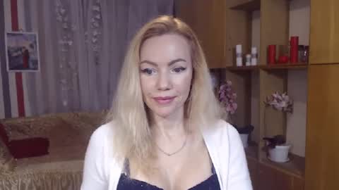 Snapshot of sweety_friend chatting on February 1, 2025, 7:44 pm Sweety friend online show from February 1, 2025, 7:44 pm