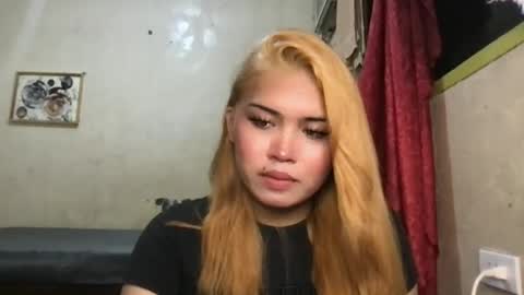 Snapshot of sweety_heart18 chatting on July 15, 2026, 11:15 am sweety_heart18 online show from July 15, 2026, 11:15 am