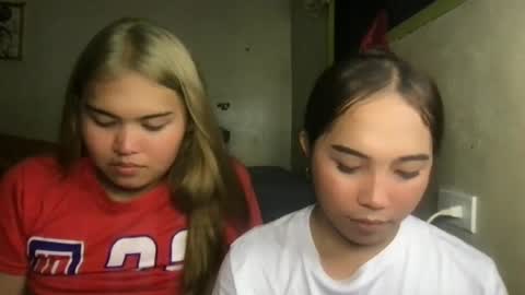 Snapshot of sweety_heart18 chatting on July 16, 2026, 3:29 pm sweety_heart18 online show from July 16, 2026, 3:29 pm