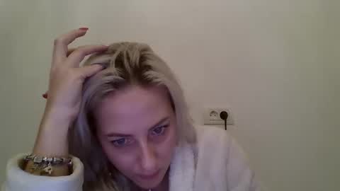 Snapshot of sweety_tweety61278 chatting on October 10, 2025, 3:55 pm sweety_tweety61278 online show from October 10, 2025, 3:55 pm