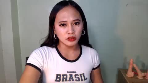 sweety_xx69 online show from June 26, 2026, 5:39 pm