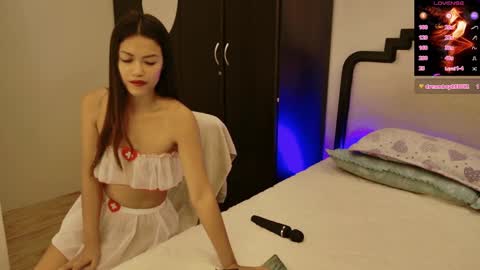 Jane online show from October 19, 2025, 7:58 pm