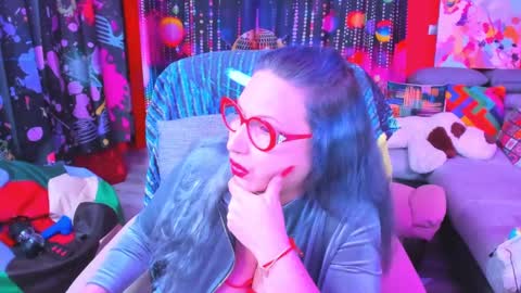 Lisa online show from March 2, 2025, 3:16 pm