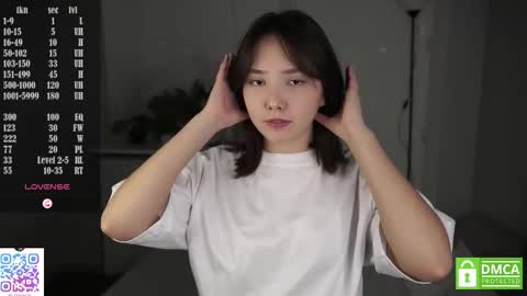 Astrid online show from November 1, 2025, 5:53 am