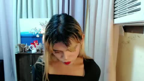 Snapshot of sweetytrannygirlxx chatting on December 13, 2024, 6:53 am Megan online show from December 13, 2024, 6:53 am