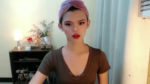 Snapshot of sweetytrannygirlxx chatting on February 12, 2025, 3:29 am Megan online show from February 12, 2025, 3:29 am