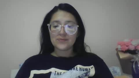 Snapshot of sweetyypeach chatting on March 9, 2025, 4:05 am sweetyypeach online show from March 9, 2025, 4:05 am