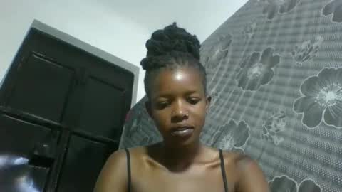 Snapshot of sweetz_candice chatting on September 13, 2025, 6:02 am sweetz_candice online show from September 13, 2025, 6:02 am