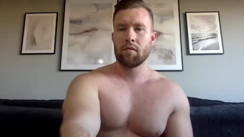 Snapshot of swekingxx chatting on January 20, 2025, 8:30 am swekingxx online show from January 20, 2025, 8:30 am