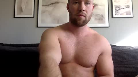 Snapshot of swekingxx chatting on February 14, 2025, 1:18 pm swekingxx online show from February 14, 2025, 1:18 pm