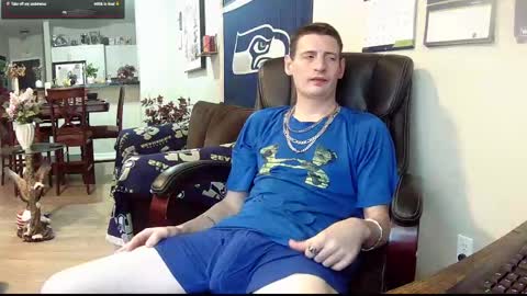 Snapshot of swelteringk chatting on October 7, 2025, 11:24 pm Kile online show from October 7, 2025, 11:24 pm