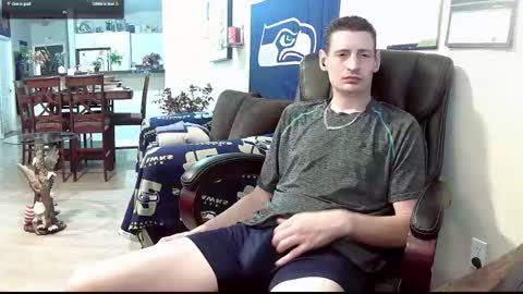 Snapshot of swelteringk chatting on October 21, 2025, 2:56 am Kile online show from October 21, 2025, 2:56 am