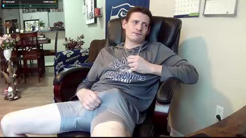 Snapshot of swelteringk chatting on November 2, 2025, 10:34 pm Kile online show from November 2, 2025, 10:34 pm