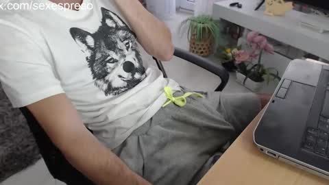 SwetLittleBoy4u online show from November 3, 2025, 11:55 am