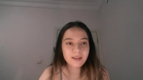 Snapshot of swetynun chatting on September 17, 2025, 7:48 pm nur online show from September 17, 2025, 7:48 pm