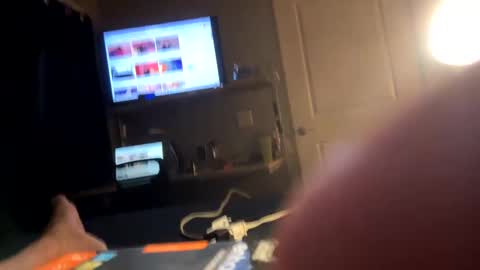 Snapshot of swimjock92262 chatting on October 5, 2025, 8:34 am swimjock92262 online show from October 5, 2025, 8:34 am