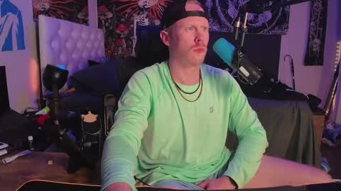 Snapshot of switchdean chatting on October 21, 2025, 2:45 am Switch online show from October 21, 2025, 2:45 am