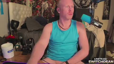 Snapshot of switchdean chatting on October 26, 2025, 12:16 am Switch online show from October 26, 2025, 12:16 am