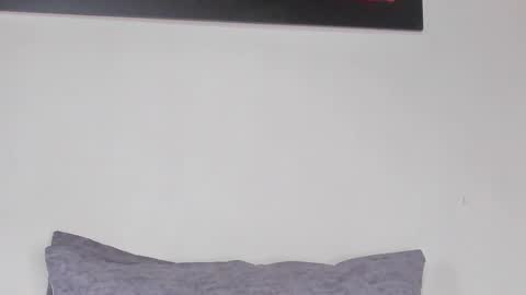 Lilly  online show from November 3, 2025, 7:37 pm