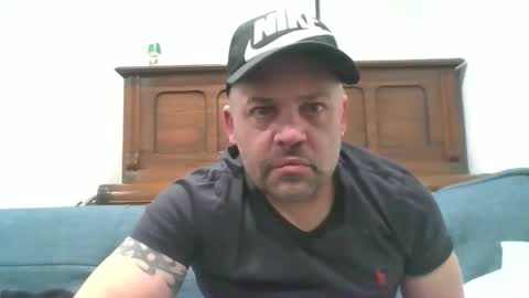 sxylegsturnmeon online show from September 28, 2025, 5:07 pm