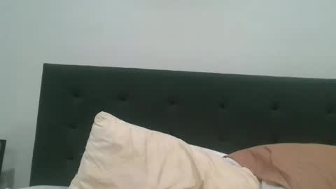 sxylegsturnmeon online show from October 6, 2025, 6:16 pm