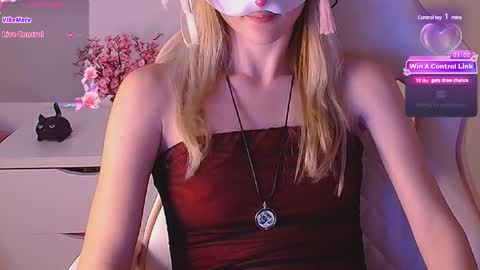 Snapshot of sydney_max chatting on February 17, 2025, 1:25 am Milena online show from February 17, 2025, 1:25 am