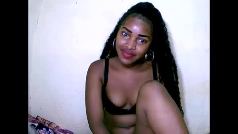 Snapshot of sylviasexy27 chatting on January 3, 2025, 2:40 pm sylviasexy27 online show from January 3, 2025, 2:40 pm