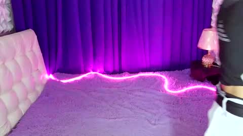 symonfoster online show from May 25, 2026, 12:49 am