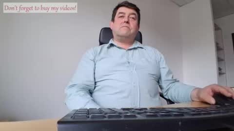 Snapshot of sympa_trique chatting on May 11, 2026, 4:37 pm sympa_trique online show from May 11, 2026, 4:37 pm