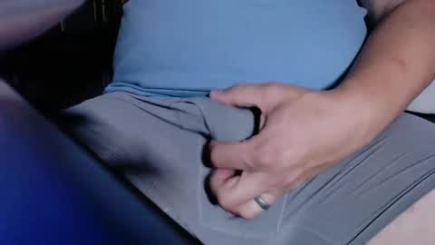 Snapshot of synth6969 chatting on September 11, 2025, 2:55 am Dad Bod online show from September 11, 2025, 2:55 am