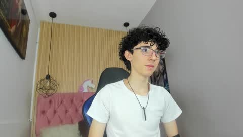 Syriussz online show from February 1, 2026, 7:12 pm