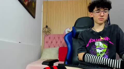 Syriussz online show from February 18, 2026, 7:32 pm