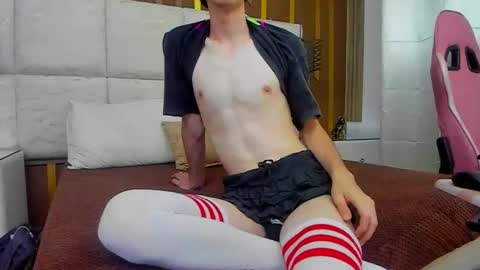 Syriussz online show from March 4, 2026, 1:44 am