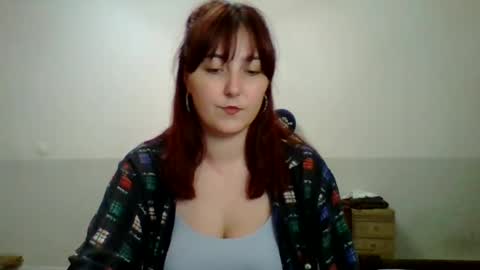 Snapshot of syssipisi chatting on September 18, 2025, 4:42 pm Sarah online show from September 18, 2025, 4:42 pm