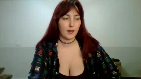 Snapshot of syssipisi chatting on September 20, 2025, 4:19 pm Sarah online show from September 20, 2025, 4:19 pm