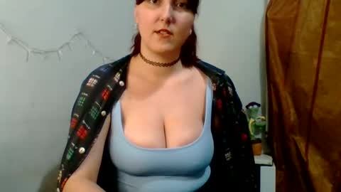 Snapshot of syssipisi chatting on October 2, 2025, 4:47 pm Sarah online show from October 2, 2025, 4:47 pm