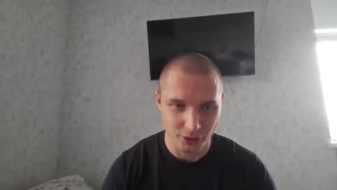 Snapshot of t30t chatting on October 17, 2025, 8:06 am Den online show from October 17, 2025, 8:06 am